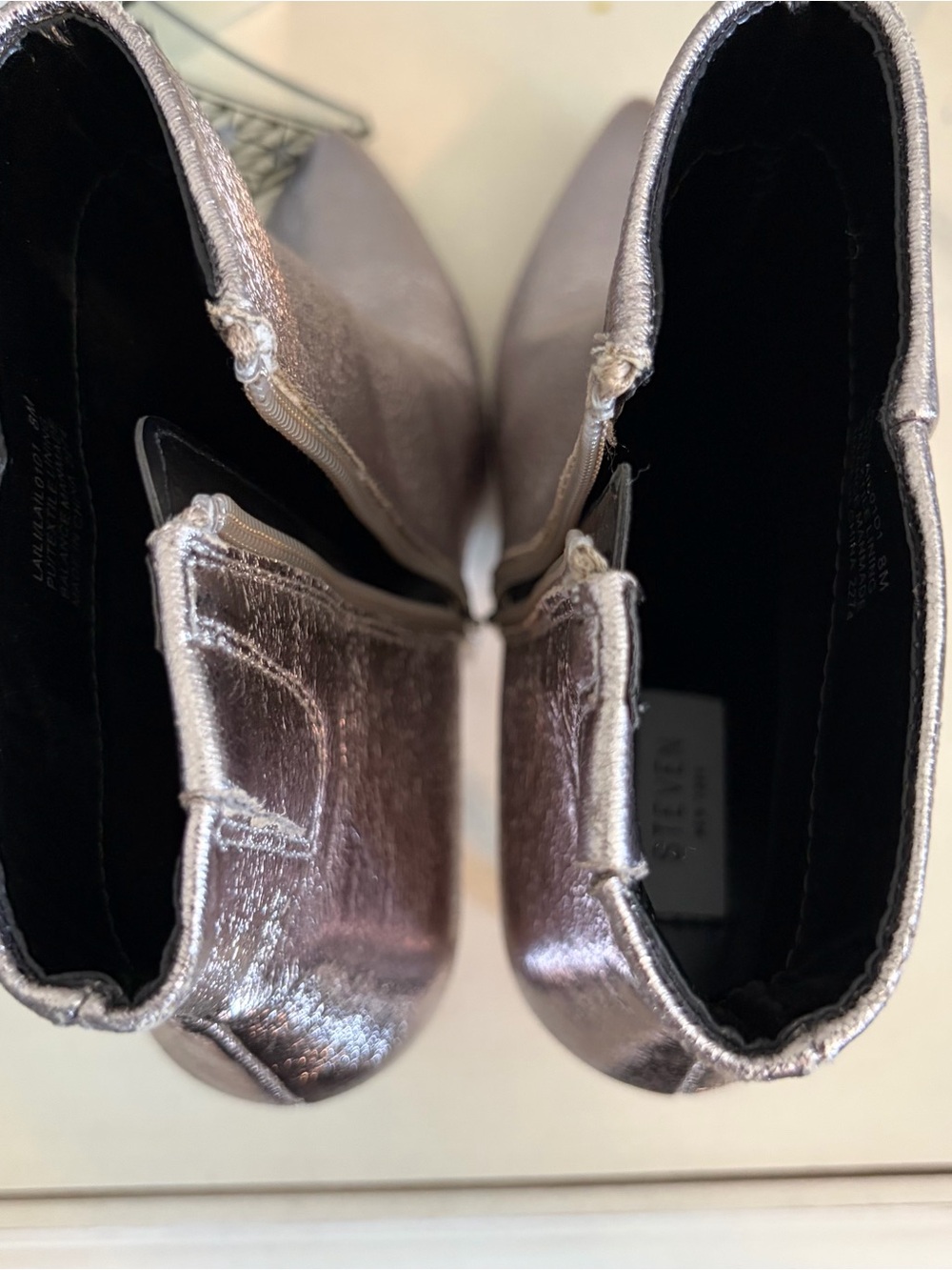 DONATED Steven by Steve Madden Metallic Silver Pointed Ankle Booties - Picture 6 of 6